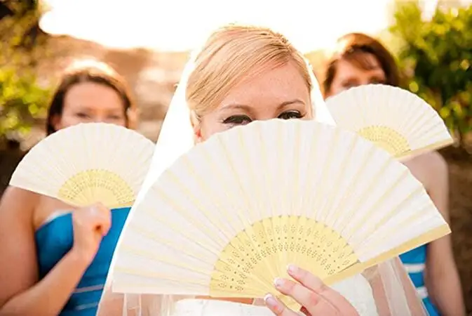 30pcs Folding Hand Fans for Women Silk Bamboo Handheld Fan - for Church Wedding Gifts, Party Favors, DIY Decorations. (White)
30pcs Folding Hand Fans for Women Silk Bamboo Handheld Fan - for Church Wedding Gifts, Party Favors, DIY Decorations. (White)