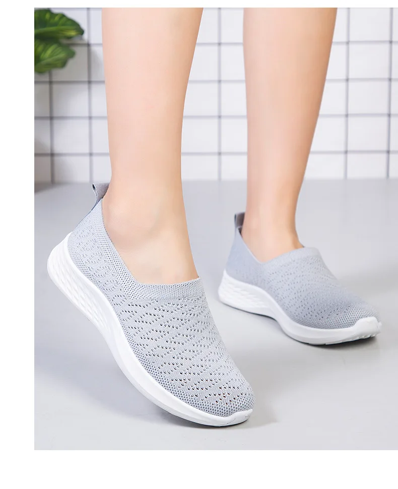 2021 Woman Vulcanize Shoes Flats Non Slip Women Summer Sneakers Solid Color Low-top Loafers Lightweight Walking Running Shoes
2021 Woman Vulcanize Shoes Flats Non Slip Women Summer Sneakers Solid Color Low-top Loafers Lightweight Walking Running Shoes