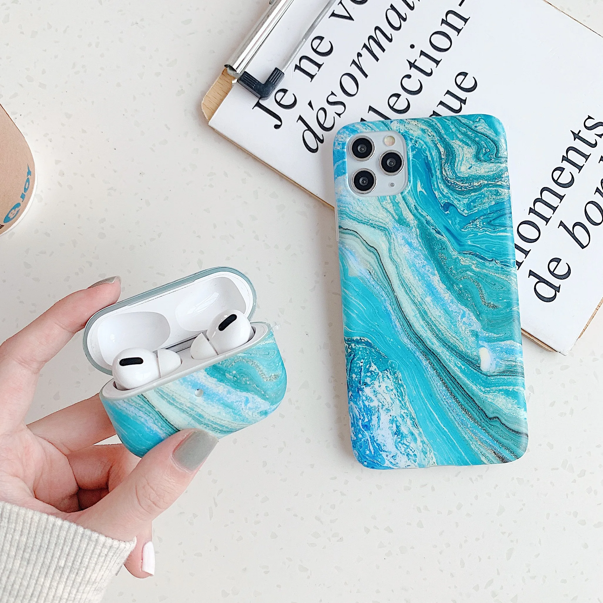 Hot Matte Marbling Cases For Protective Bluetooth Wireless Earphone Cover For Charging Box Bags
Hot Matte Marbling Cases For Protective Bluetooth Wireless Earphone Cover For Charging Box Bags
