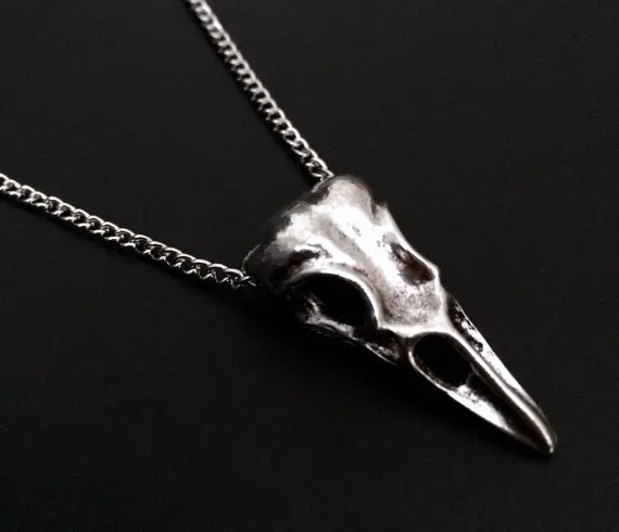 2020 New Goth Retro Skull Bird Head Pendant Necklace Jewelry Clavicle Chain Lovers Gift Car Mobile Phone Shell Jewelry For Women
2020 New Goth Retro Skull Bird Head Pendant Necklace Jewelry Clavicle Chain Lovers Gift Car Mobile Phone Shell Jewelry For Women