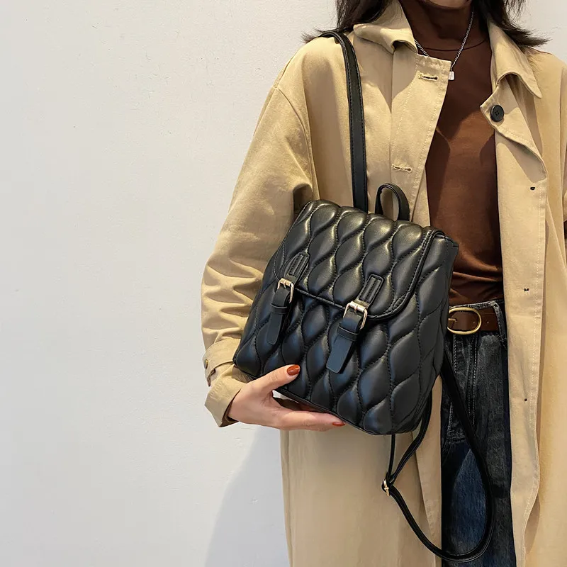 YOLE Vintage Women Backpack High Quality PU Leather Korean Style Multifunctional School Back Pack Female Shoulder Bags
YOLE Vintage Women Backpack High Quality PU Leather Korean Style Multifunctional School Back Pack Female Shoulder Bags