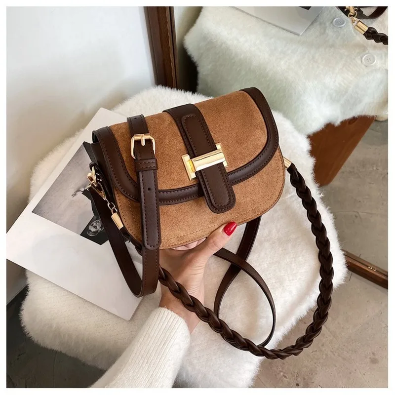 Patchwork PU Leather Small Shoulder Crossbody Bags for Women Female Fashion Bags Ladies Purse Fashion frosted saddle bag
Patchwork PU Leather Small Shoulder Crossbody Bags for Women Female Fashion Bags Ladies Purse Fashion frosted saddle bag
