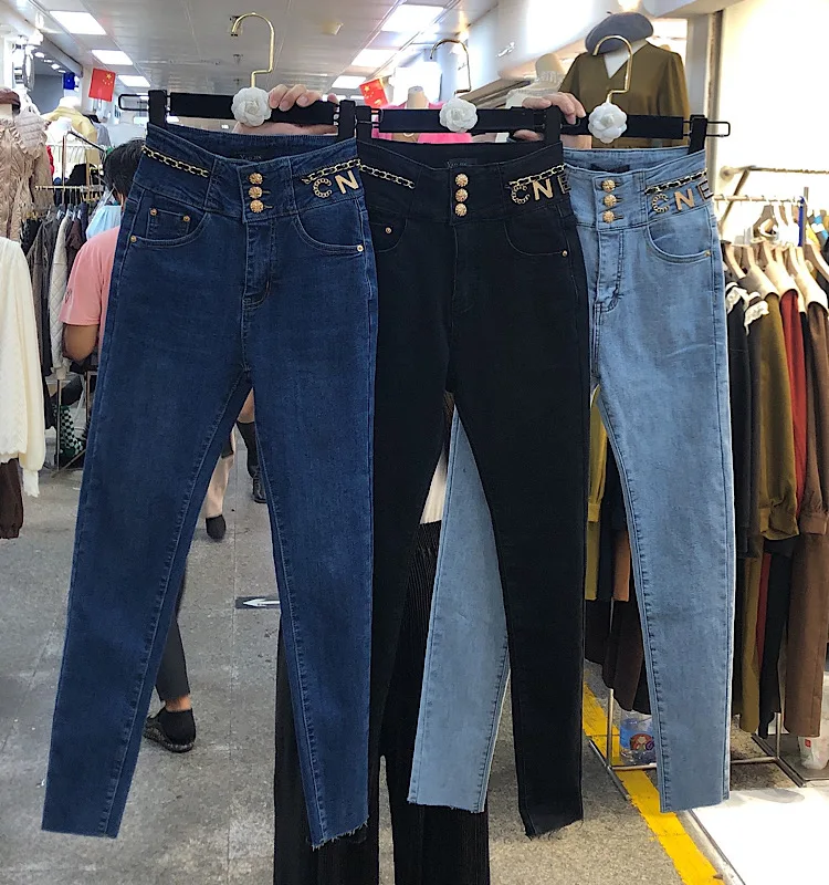 Женские джинсы с высокой талией, винтажные однобортные узкие брюки-карандаш из денима с высокой талией, уличная одежда, весна 2022 
Женские джинсы с высокой талией, винтажные однобортные узкие брюки-карандаш из денима с высокой талией, уличная одежда, весна 2022