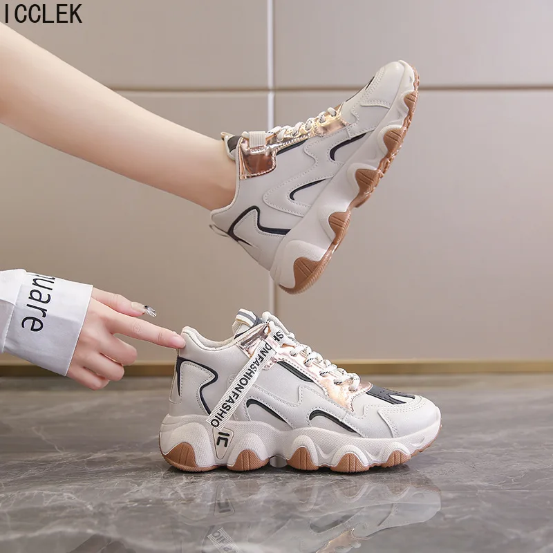 2022 Luxury Sneakers Women Designers Fashion Platform Winter Running Sport Shoes Lace Up Woman Black Beige Footwear
2022 Luxury Sneakers Women Designers Fashion Platform Winter Running Sport Shoes Lace Up Woman Black Beige Footwear