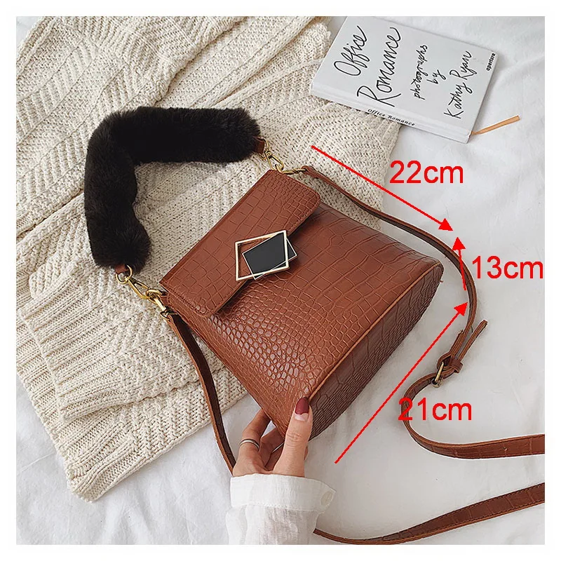 Ansloth Alligator Pattern Shoulder Bag Women Wool Handle Bag Lady PU Leather Bucket Bag Mini Handbag Female Crossbody Bag HPS750 
Ansloth Alligator Pattern Shoulder Bag Women Wool Handle Bag Lady PU Leather Bucket Bag Mini Handbag Female Crossbody Bag HPS750