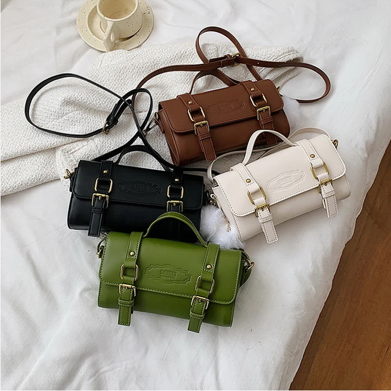 FUNMARDI Winter Pompom Satchel Bag Vintage Retro Shoulder Bag Small Square Handbag Women Leather Luxury Crossbody Bag WLHB2481
FUNMARDI Winter Pompom Satchel Bag Vintage Retro Shoulder Bag Small Square Handbag Women Leather Luxury Crossbody Bag WLHB2481