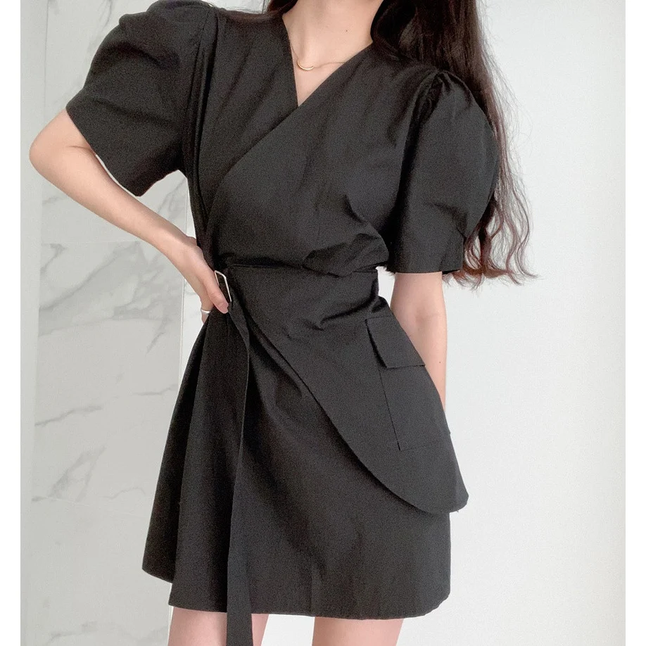 V-neck Puff Sleeve Fake Two Dress Women 2021 Summer Korean Khaki Casual Office Lady Clothes Chic Fashion Short Dresses Woman
V-neck Puff Sleeve Fake Two Dress Women 2021 Summer Korean Khaki Casual Office Lady Clothes Chic Fashion Short Dresses Woman
