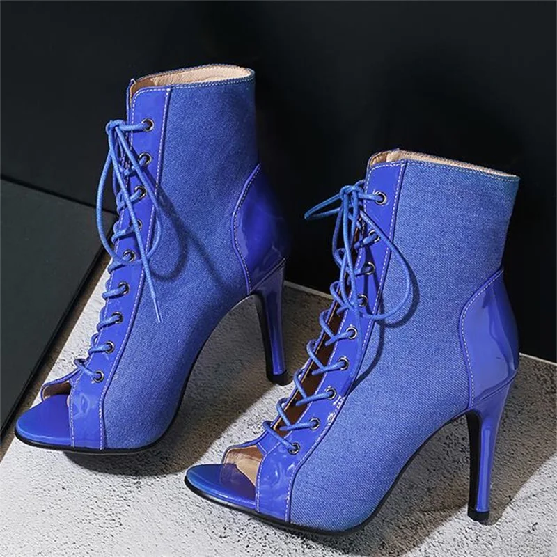 Women's Open Toe High Top Cross Strapping Sandals 2021 Summer Foreign Trade New Fashion High Heel Thin Heel Size Cool Boots 
Women's Open Toe High Top Cross Strapping Sandals 2021 Summer Foreign Trade New Fashion High Heel Thin Heel Size Cool Boots