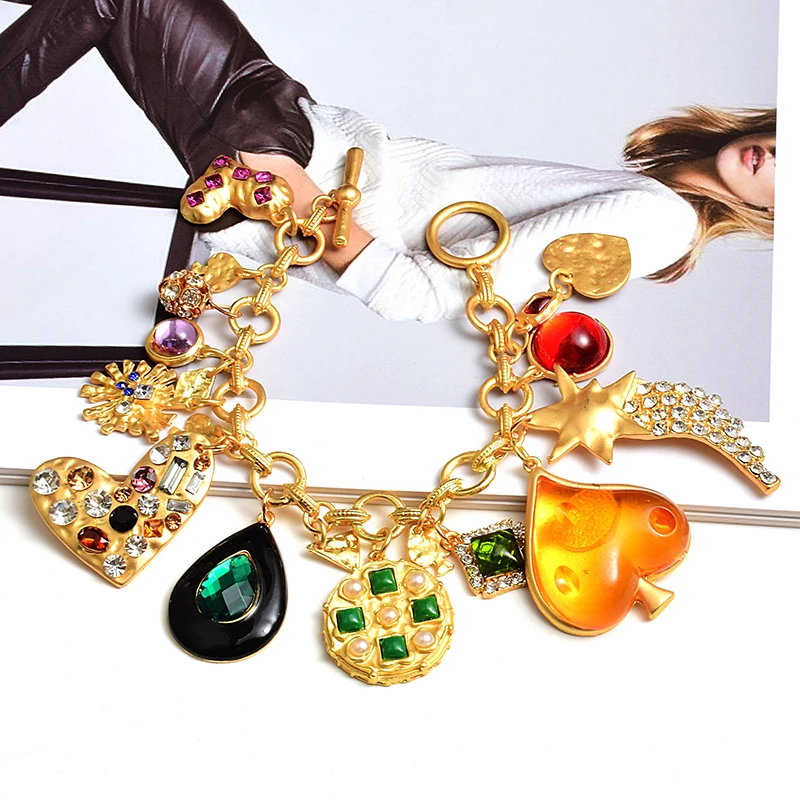 New Arrival Brand Metal Sweet Love Heart Pendant Vintage Style Crystal Bracelet For Women Bracelets & Bangles Charm Accessories
New Arrival Brand Metal Sweet Love Heart Pendant Vintage Style Crystal Bracelet For Women Bracelets & Bangles Charm Accessories
