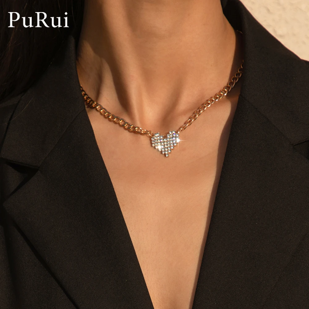 Vintage Romantic Choker Crystal Bling Love Heart Pendant Necklace for Women Short Chain Rhinestone Necklaces Girls Party Jewelry
Vintage Romantic Choker Crystal Bling Love Heart Pendant Necklace for Women Short Chain Rhinestone Necklaces Girls Party Jewelry