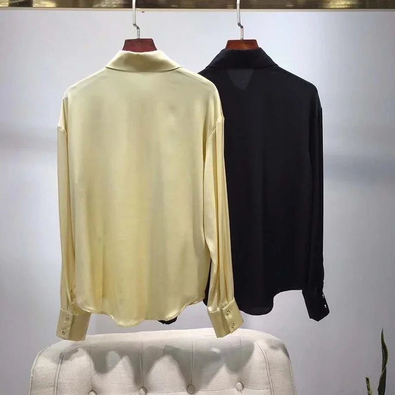 Luxury Blouse Shirts 2020 Autumn Winter Elegant Women Bow Deco Long Sleeve Pure Silk Apricot Black Shirts Female Tops Blusas
Luxury Blouse Shirts 2020 Autumn Winter Elegant Women Bow Deco Long Sleeve Pure Silk Apricot Black Shirts Female Tops Blusas