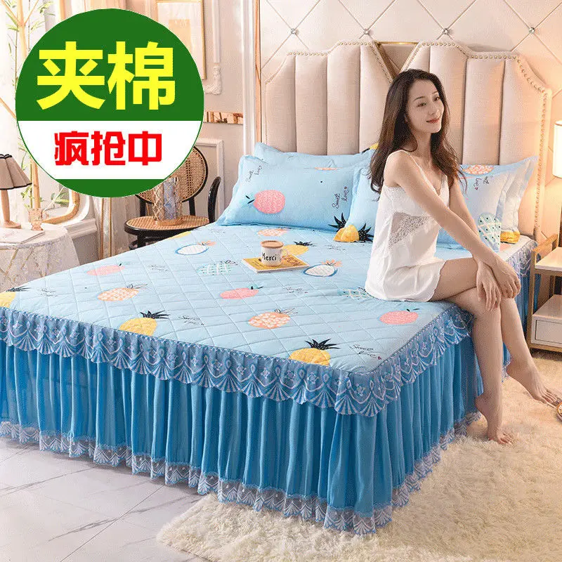 Bed skirt + pillowcase 3-piece set autumn and winter thick cotton quilted lace non-slip bedspread cover bed sheet Simmons protec
Bed skirt + pillowcase 3-piece set autumn and winter thick cotton quilted lace non-slip bedspread cover bed sheet Simmons protec