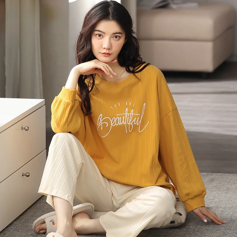 Пижамный комплект женский из двух предметов, свободная хлопковая одежда для дома, Топ с длинным рукавом и штаны для сна
Пижамный комплект женский из двух предметов, свободная хлопковая одежда для дома, Топ с длинным рукавом и штаны для сна