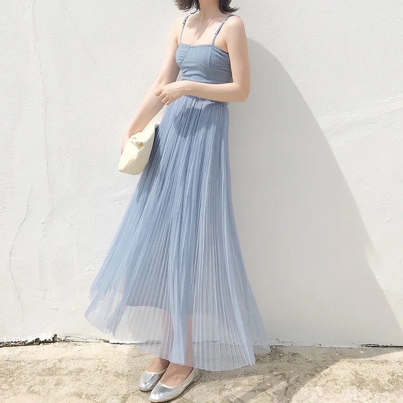 Sexy Summer Joker High Waist Mesh Suspender Skirt Simple Casual Pleated Mid-length Beach Skirt
Sexy Summer Joker High Waist Mesh Suspender Skirt Simple Casual Pleated Mid-length Beach Skirt