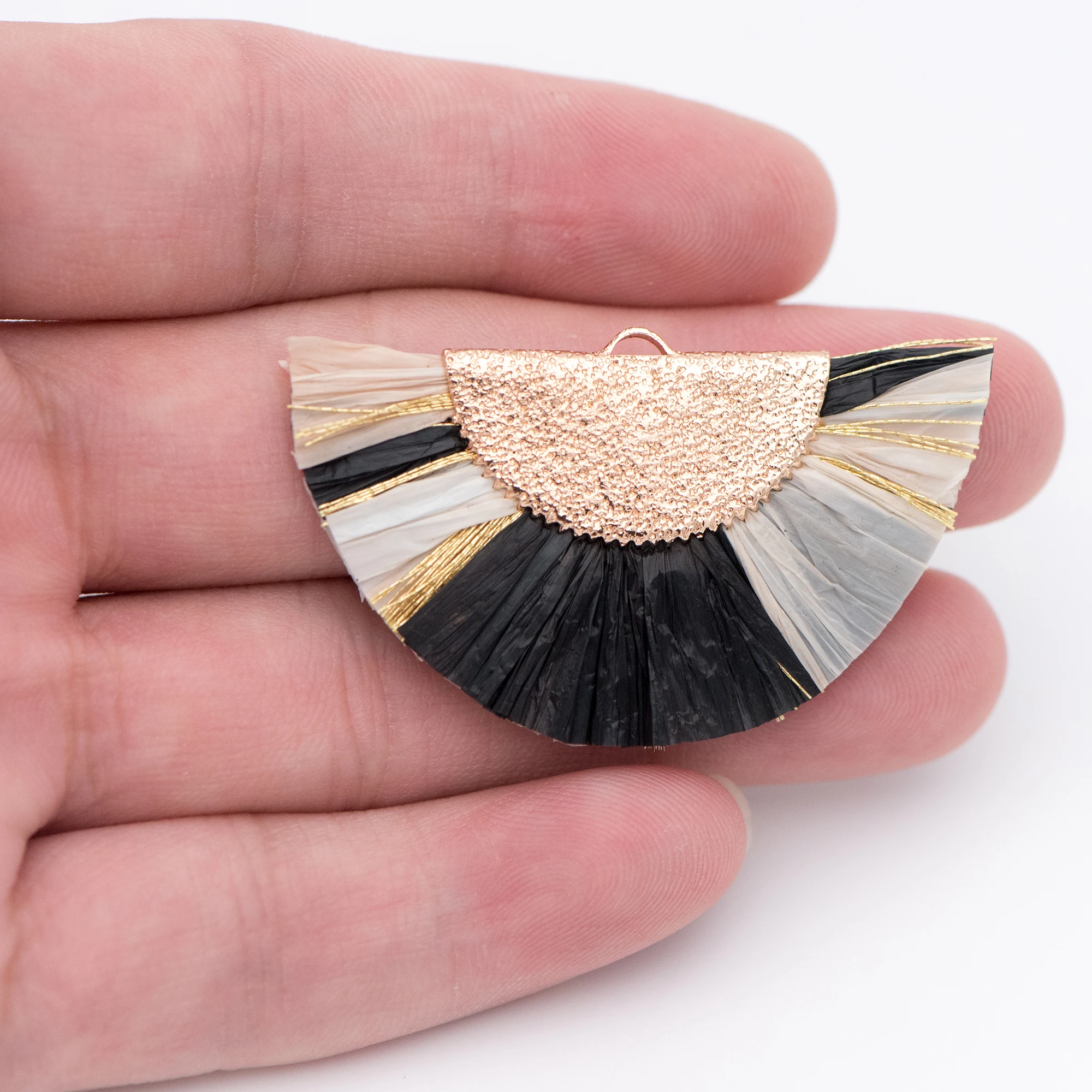10pcs Fan Tassel Pendants 46x28mm Raffia Charms for Earrings Black white Ivory (FB-016-15) | Украшения и аксессуары