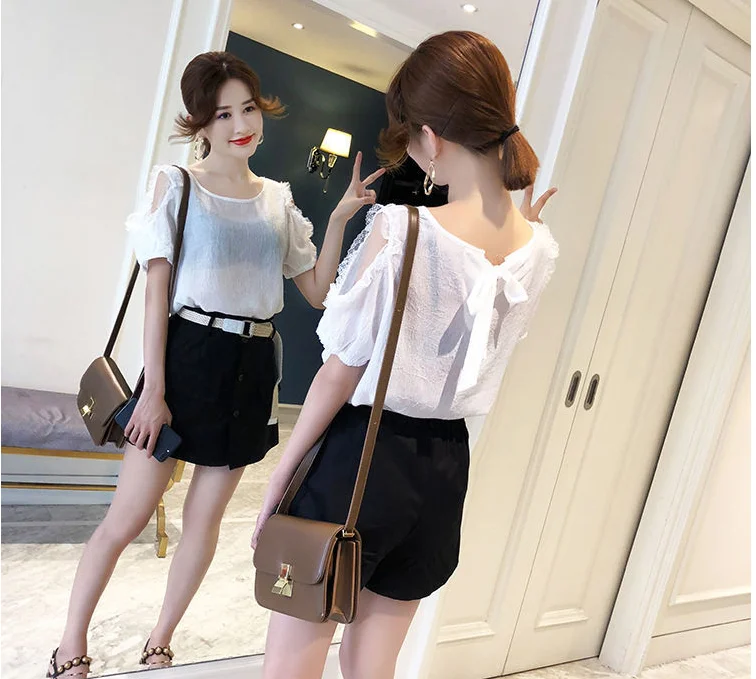 New Chiffon Women's Blouses Short Sleeve Fashion Top Korean Solid Casual Blouse Slim Tops Lace Regular V-neck Woman Shirt
New Chiffon Women's Blouses Short Sleeve Fashion Top Korean Solid Casual Blouse Slim Tops Lace Regular V-neck Woman Shirt
