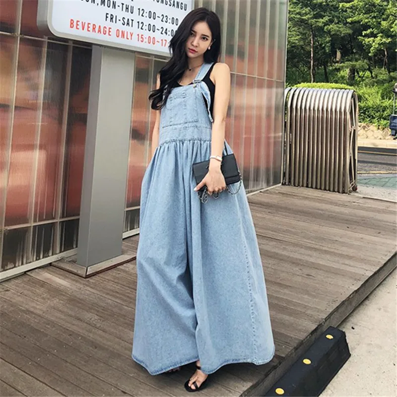 Johnature Fashion Casual Denim Strap Dresses Women 2021 Summer New Korean Plus Solid Color Pockets Long A-Line Jeans Dress
Johnature Fashion Casual Denim Strap Dresses Women 2021 Summer New Korean Plus Solid Color Pockets Long A-Line Jeans Dress