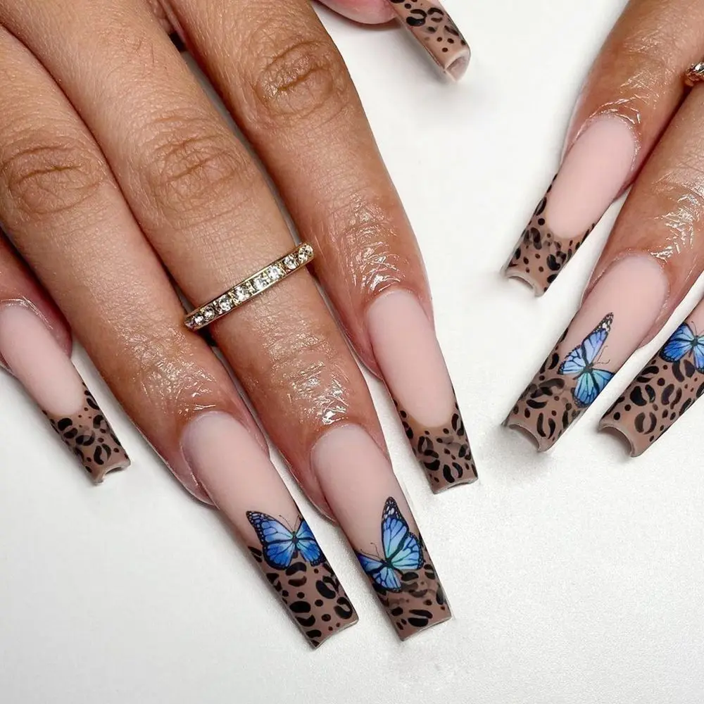 24pcs/Box Black Brown Leopard Butterfly Wearable French Ballerina Fake Nail Detachable Coffin Full Cover Press On False Nail Tip
24pcs/Box Black Brown Leopard Butterfly Wearable French Ballerina Fake Nail Detachable Coffin Full Cover Press On False Nail Tip