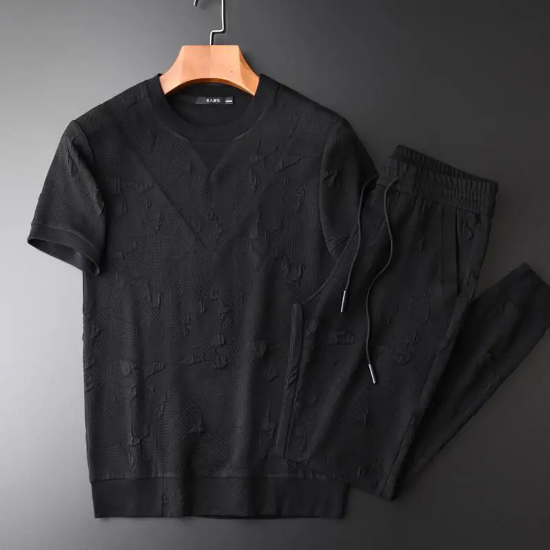 Textured yarn dyed fabric, breathable and cool, Casual Short Sleeve suit, men's slim fit, new trend, two piece summer suit
Textured yarn dyed fabric, breathable and cool, Casual Short Sleeve suit, men's slim fit, new trend, two piece summer suit