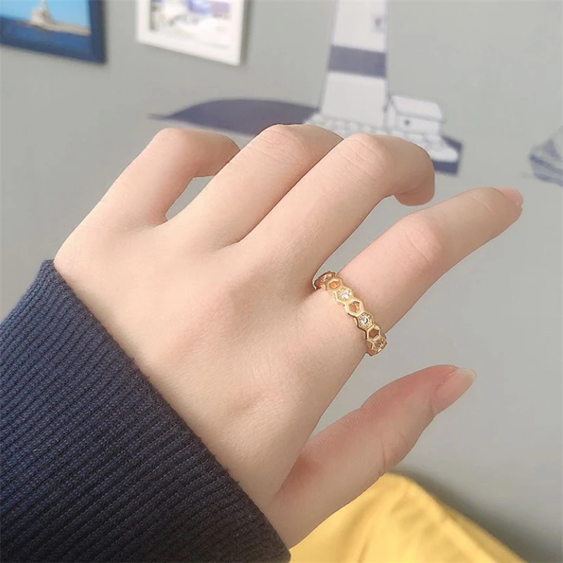 Season Gate Silver Color Personality Geometric Elegant Multiple Hexagon Adjustable Size Open Ring SR146
Season Gate Silver Color Personality Geometric Elegant Multiple Hexagon Adjustable Size Open Ring SR146