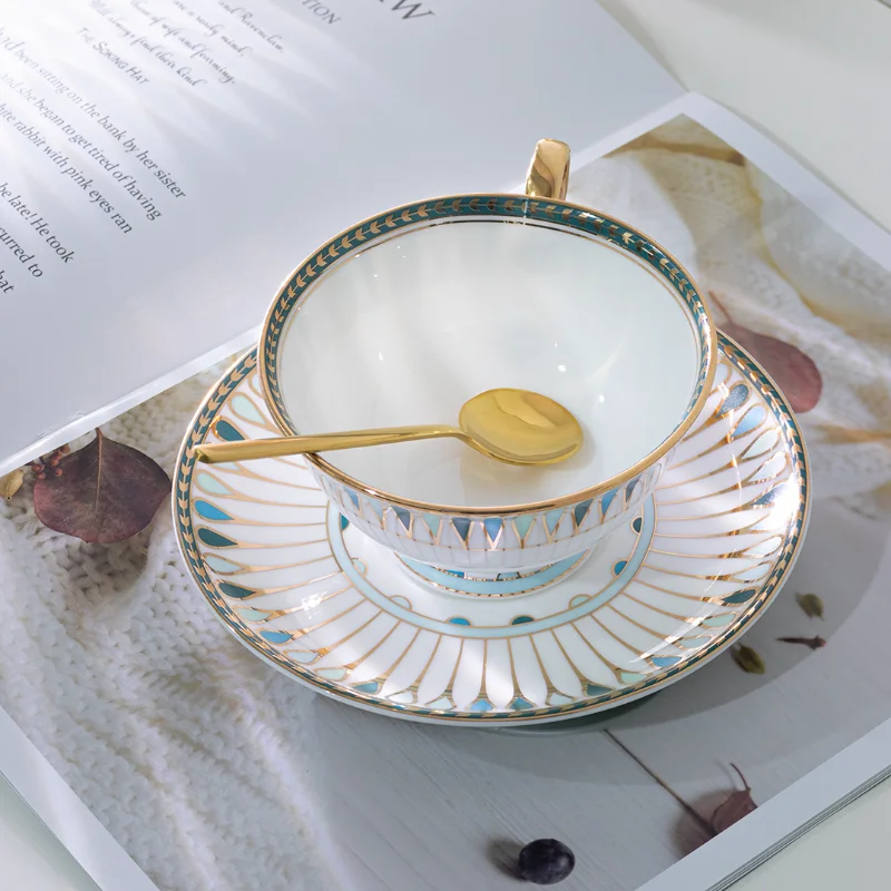 Кофейная чашка в минималистичном скандинавском стиле, керамический роскошный набор из 6 чашек, чашка для чая, многоразовые кухонные принадл...
Кофейная чашка в минималистичном скандинавском стиле, керамический роскошный набор из 6 чашек, чашка для чая, многоразовые кухонные принадл...