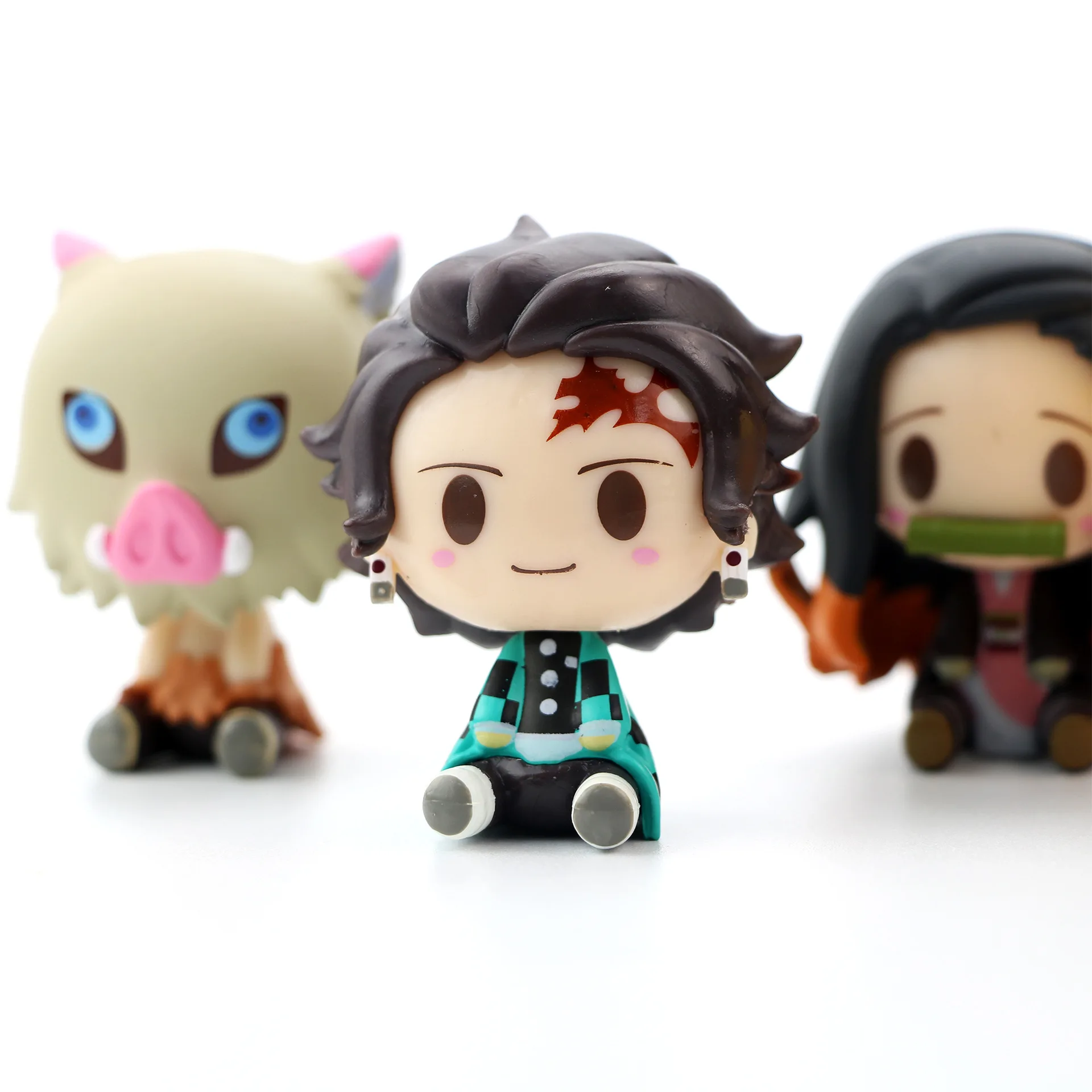 4 type Japan Anime Demon Slayer Nezuko Zenitsu Tanjirou Giyuu Inosuke Action Figures Toys Kimetsu no Yaiba PVC Figurine Toy gift 
4 type Japan Anime Demon Slayer Nezuko Zenitsu Tanjirou Giyuu Inosuke Action Figures Toys Kimetsu no Yaiba PVC Figurine Toy gift