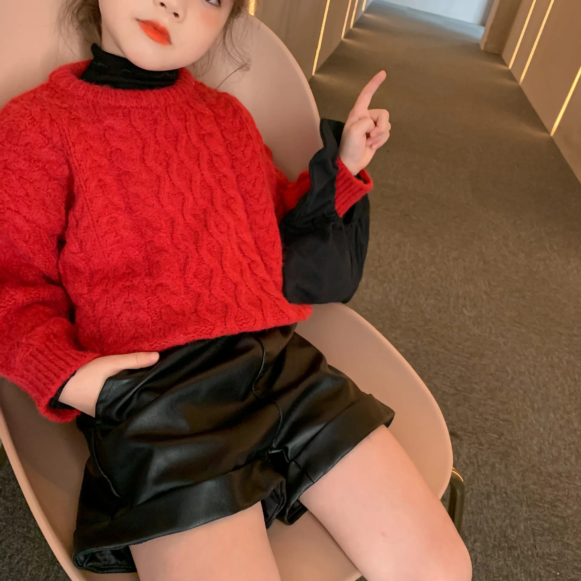 Autumn And Winter New Arrival korean style classic cotton casual all-match sweater for cute sweet baby girls
Autumn And Winter New Arrival korean style classic cotton casual all-match sweater for cute sweet baby girls
