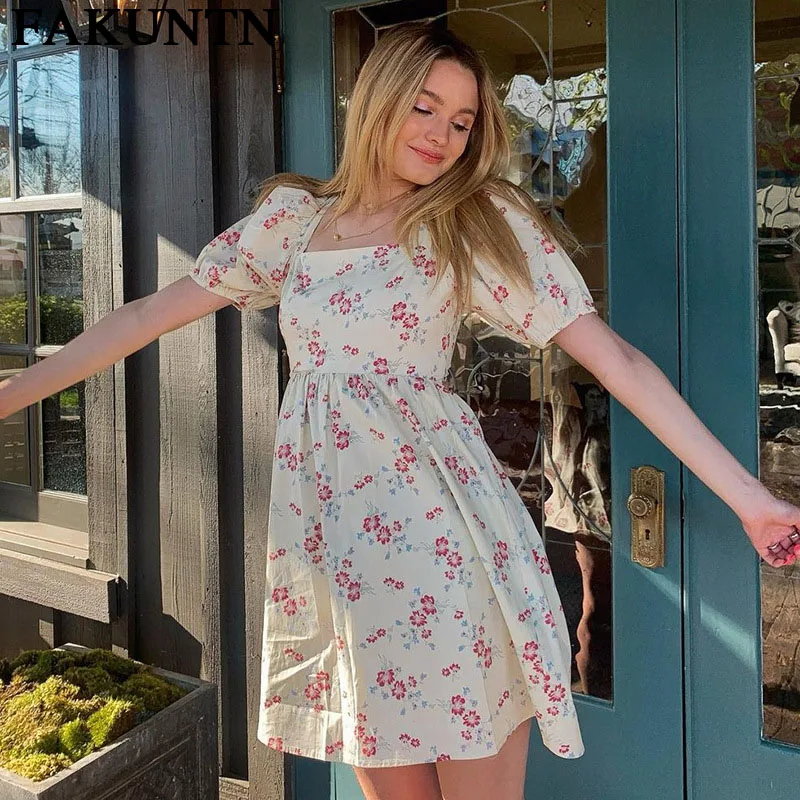Floral Vintage Summer Dress 2021 New Sweet Puff Sleeve Sundress Sexy Hollow Out Elegant Holiday Party Mini Dress Women Vestidos
Floral Vintage Summer Dress 2021 New Sweet Puff Sleeve Sundress Sexy Hollow Out Elegant Holiday Party Mini Dress Women Vestidos