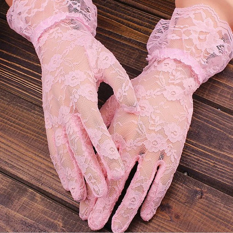 1 Pair Women Bridal Evening Wedding Accessories Party Prom Driving Costume Short Lace Gloves Black/Red/White/Pink/Beige color
1 Pair Women Bridal Evening Wedding Accessories Party Prom Driving Costume Short Lace Gloves Black/Red/White/Pink/Beige color