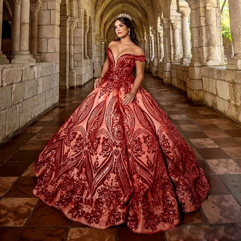 Sparkly Sequined Red 2021 Quinceanera Dresses Off The Shoulder Lace Sweet 16 Dress Sleeveless Ruffles Pageant Gowns vestidos
Sparkly Sequined Red 2021 Quinceanera Dresses Off The Shoulder Lace Sweet 16 Dress Sleeveless Ruffles Pageant Gowns vestidos