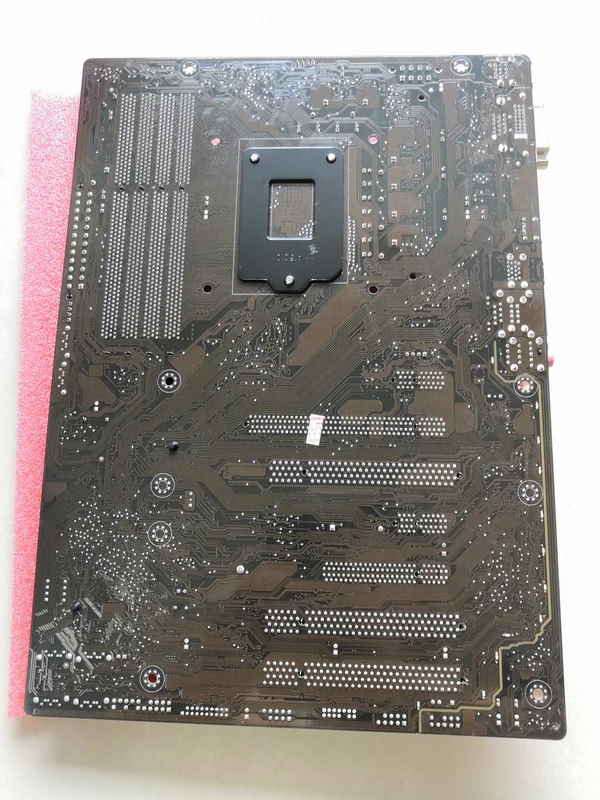 Asus B150-PLUS D3 Desktop Motherboard B150 Socket LGA 1151 For Core i7 i5 i3 DDR3 64G USB3.0 Used Mainboard
Asus B150-PLUS D3 Desktop Motherboard B150 Socket LGA 1151 For Core i7 i5 i3 DDR3 64G USB3.0 Used Mainboard
