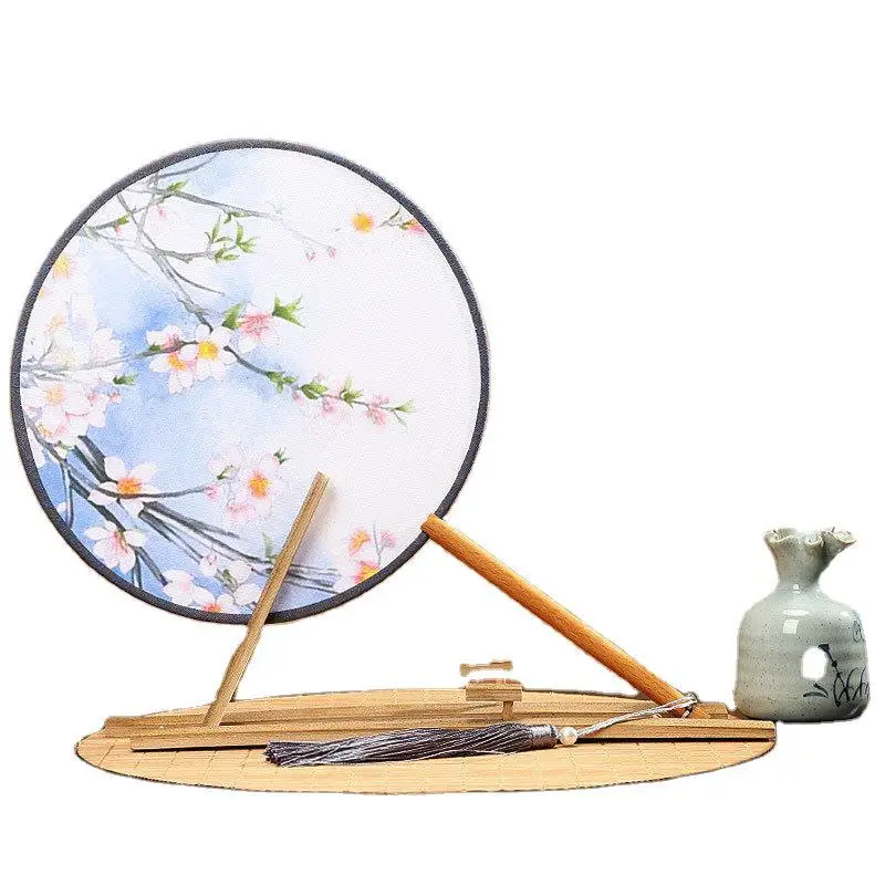 Chinese wind palace fan art retro round fan craft gift single-sided silk cloth round fan antique hand fan fans feather fan
Chinese wind palace fan art retro round fan craft gift single-sided silk cloth round fan antique hand fan fans feather fan
