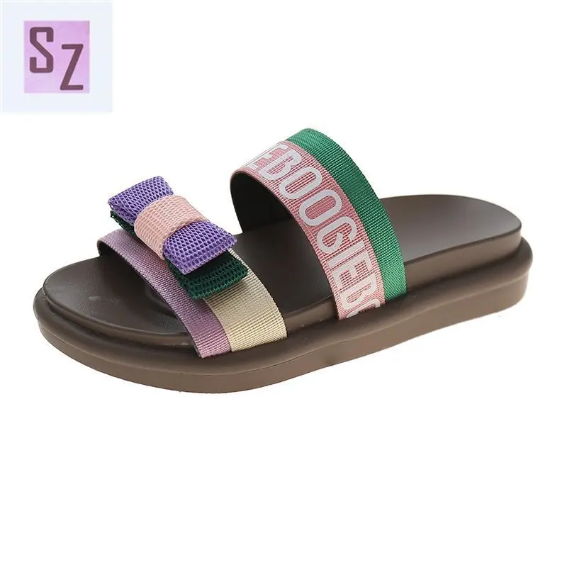 Women's slippers 2021 new summer designer sandals and slippers women's outer wear thick-soled brand flip-flop beach slippers
Women's slippers 2021 new summer designer sandals and slippers women's outer wear thick-soled brand flip-flop beach slippers