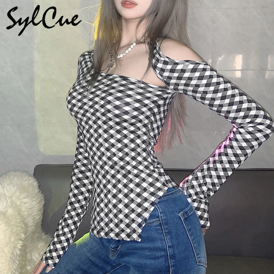 Sylcue Autumn new British style plaid long sleeve T-shirt shoulder hollow out sexy T-shirt diagonal collar design fashion trend
Sylcue Autumn new British style plaid long sleeve T-shirt shoulder hollow out sexy T-shirt diagonal collar design fashion trend