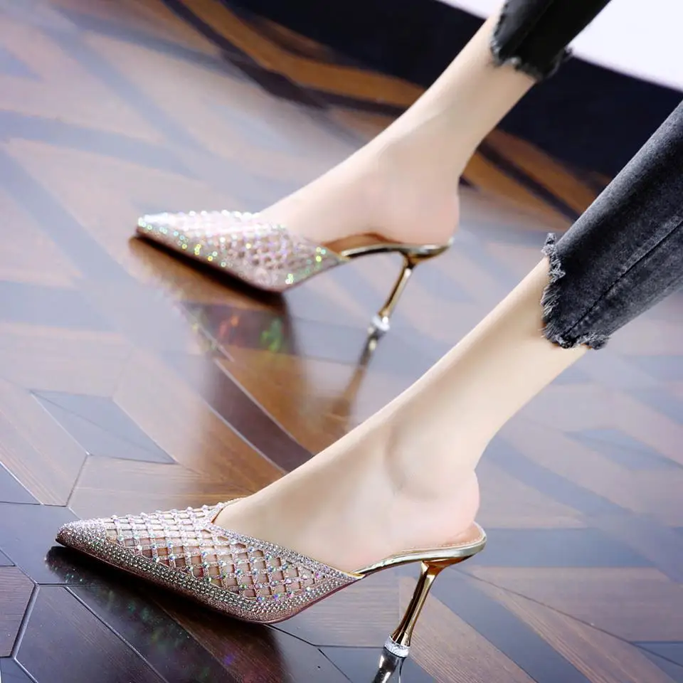 2021 summer fashion hollow Baotou stiletto high heels female pointed toe rhinestone half slippers
2021 summer fashion hollow Baotou stiletto high heels female pointed toe rhinestone half slippers