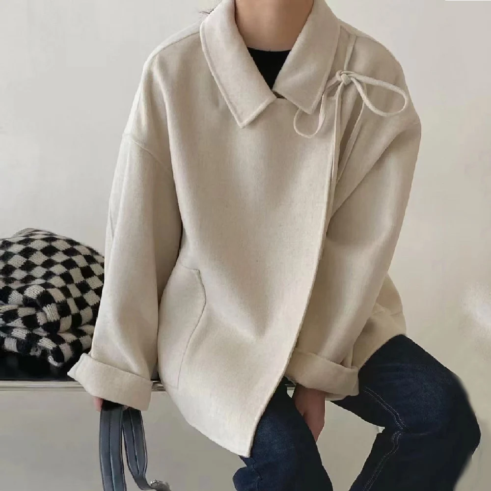 Niche Side Lace Cloak Cherry Blossom Turndown Collar Loose Short Double-sided Cashmere Coat Women Winter Ladies Jacket Cute
Niche Side Lace Cloak Cherry Blossom Turndown Collar Loose Short Double-sided Cashmere Coat Women Winter Ladies Jacket Cute