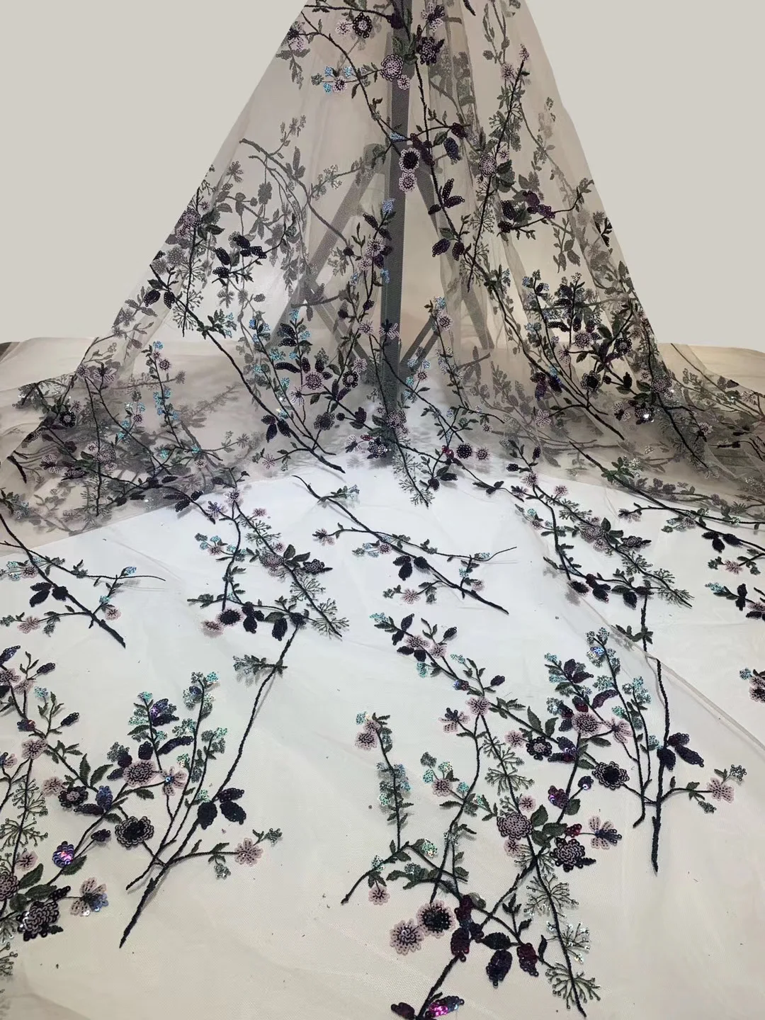 African Sequin Lace Fabric 2021 High-quality Lace Fabric, Used To Sew Nigeria French Brocade Mesh Lace Fabric ZX4104
African Sequin Lace Fabric 2021 High-quality Lace Fabric, Used To Sew Nigeria French Brocade Mesh Lace Fabric ZX4104