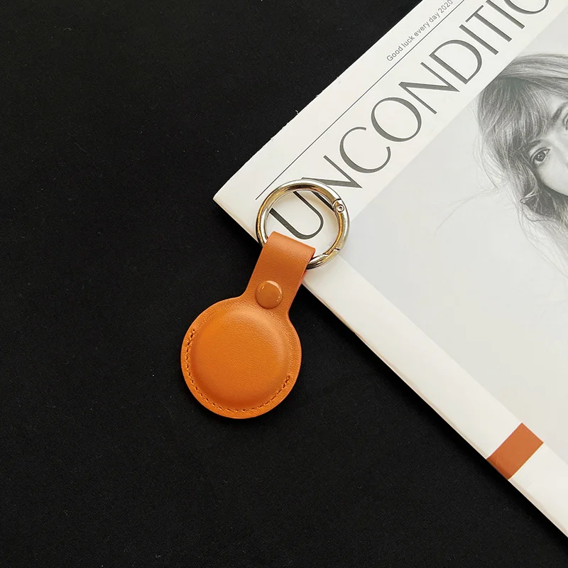 For Apple Airtags Case Leather Keychain Protective For Airtag Tracker Locator Device Anti-lost For airtag air tag Case llavero
For Apple Airtags Case Leather Keychain Protective For Airtag Tracker Locator Device Anti-lost For airtag air tag Case llavero