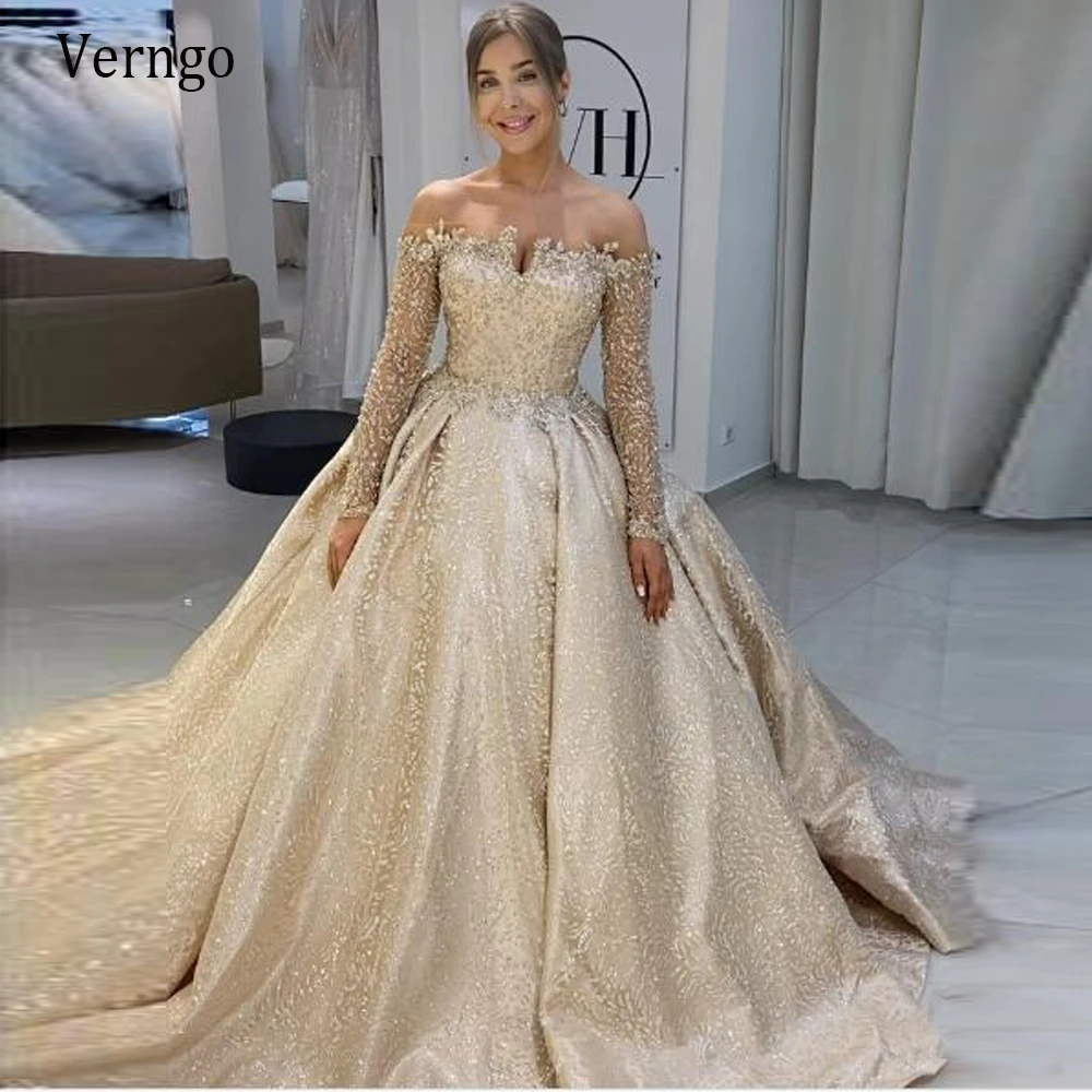 Verngo кремовый кружевные Бисер свадебное платье одежда с длинным рукавом в Корейском стиле, платья невесты с 2021 Роскошные свадебные платья на...
Verngo кремовый кружевные Бисер свадебное платье одежда с длинным рукавом в Корейском стиле, платья невесты с 2021 Роскошные свадебные платья на...