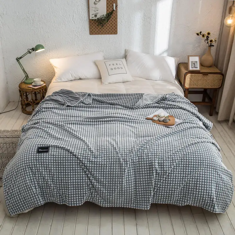 Flannel Plaid for Beds Coral Fleece Blankets Gray Color Plaids Single Flannel Bedspreads Soft Warm Blankets for Bed
Flannel Plaid for Beds Coral Fleece Blankets Gray Color Plaids Single Flannel Bedspreads Soft Warm Blankets for Bed