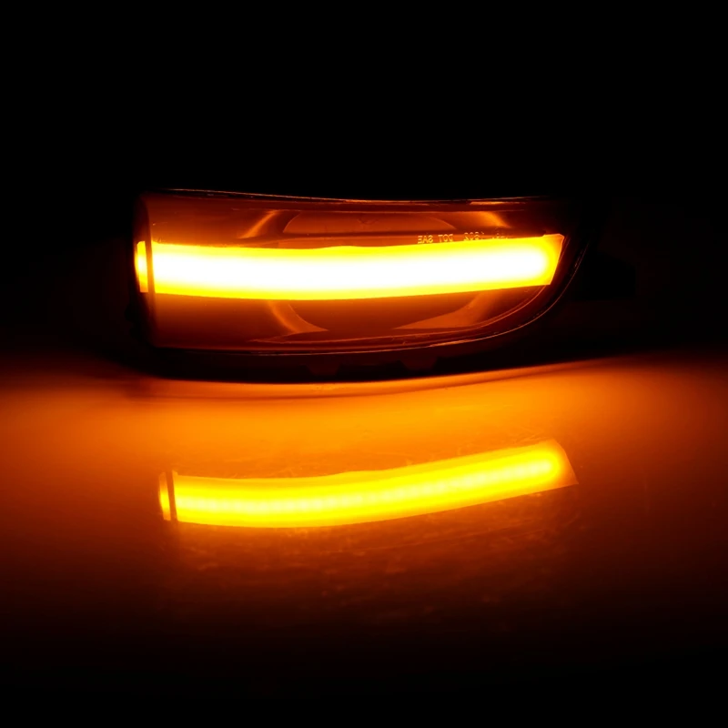 Car Dynamic Side Markers LED Flowing Turn Signal Light Blinker Indicator for Volvo C30 C70 S40 S60 V40 V50 V70 2008-2010
Car Dynamic Side Markers LED Flowing Turn Signal Light Blinker Indicator for Volvo C30 C70 S40 S60 V40 V50 V70 2008-2010