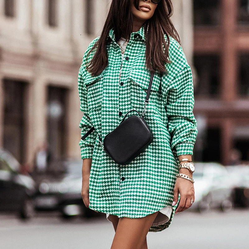 Casual Loose Houndstooth Shirt Coat Women Chic Fashion Ladies Oversized Plaid Jacket 2021 Female Streetwear Outwear
Casual Loose Houndstooth Shirt Coat Women Chic Fashion Ladies Oversized Plaid Jacket 2021 Female Streetwear Outwear