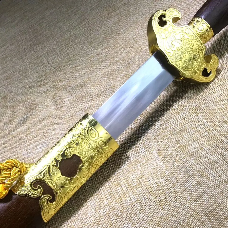 Forged Golden Chinese KungFu Sword Tai Chi Saber carbon steel blade WUSHU Jian 
Forged Golden Chinese KungFu Sword Tai Chi Saber carbon steel blade WUSHU Jian