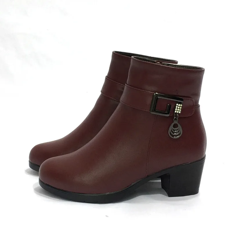 2020 ankle boots wool lining women's boots genuine leather boots women ladies boots heels
2020 ankle boots wool lining women's boots genuine leather boots women ladies boots heels
