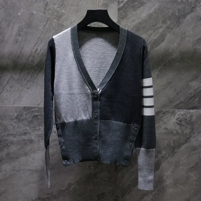 TB 2021 Fashion Brand Sweaters Women Loose V-Neck Cardigans Clothing Patchwork Striped Cotton Spring and Autumn Casual Coat
TB 2021 Fashion Brand Sweaters Women Loose V-Neck Cardigans Clothing Patchwork Striped Cotton Spring and Autumn Casual Coat