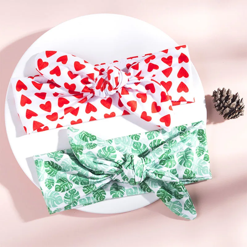 2Pcs/Set Mom & Baby Headbands Mother Baby Turban Mom Daughter Rabbit Ears Hairband Floral Print Parent-Child Hair Accessories
2Pcs/Set Mom & Baby Headbands Mother Baby Turban Mom Daughter Rabbit Ears Hairband Floral Print Parent-Child Hair Accessories