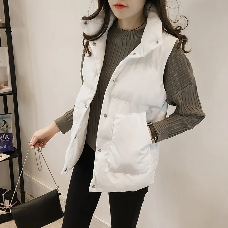 2021 Korean short cotton jacket spring and autumn women's new student loose and versatile vest vest vest cotton jacket trend
2021 Korean short cotton jacket spring and autumn women's new student loose and versatile vest vest vest cotton jacket trend