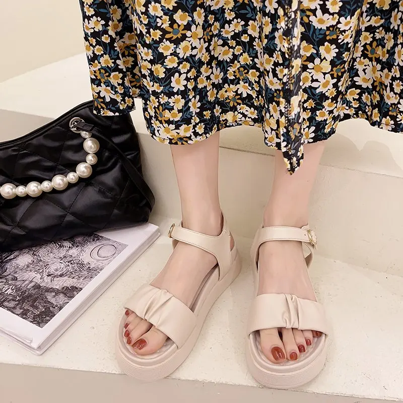 Сандалии женские на платформе, повседневная обувь с пряжкой, Пляжная Уличная обувь, открытый носок, толстая подошва, летние 
Сандалии женские на платформе, повседневная обувь с пряжкой, Пляжная Уличная обувь, открытый носок, толстая подошва, летние