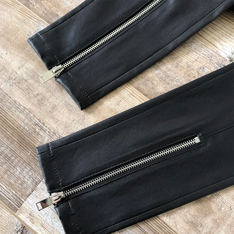 JCHB 2021 Woman Pants Genuine Leather Pants for Women 100% Sheepskin High Waist Trousers Korean Style Pantalones Mujer Pph2702
JCHB 2021 Woman Pants Genuine Leather Pants for Women 100% Sheepskin High Waist Trousers Korean Style Pantalones Mujer Pph2702
