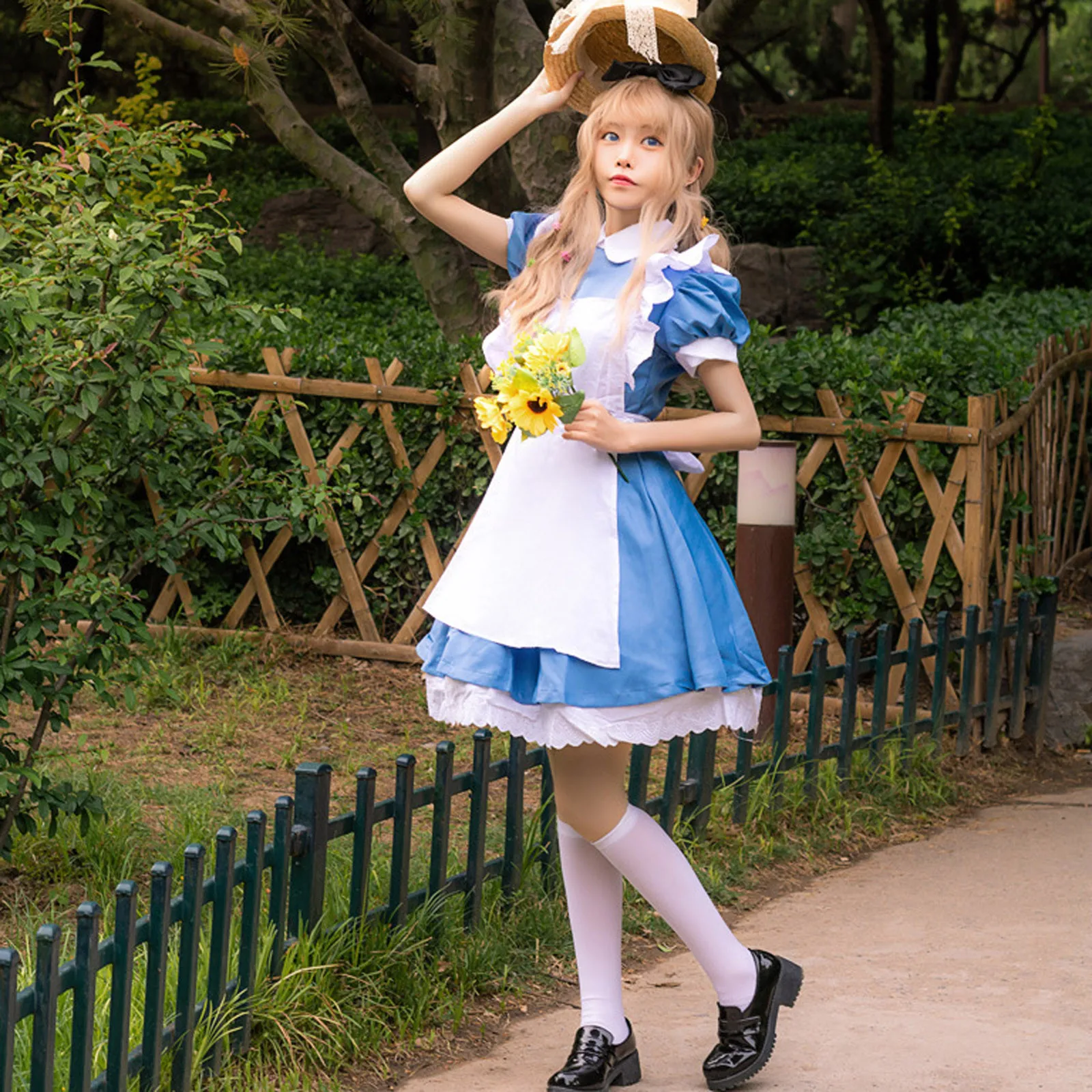 Blue Cute Waiter Costumes Maid Dress Girls Woman Amine Cosplay Costume Waitress Maid Party Stage Halloween Costumes Dress
Blue Cute Waiter Costumes Maid Dress Girls Woman Amine Cosplay Costume Waitress Maid Party Stage Halloween Costumes Dress